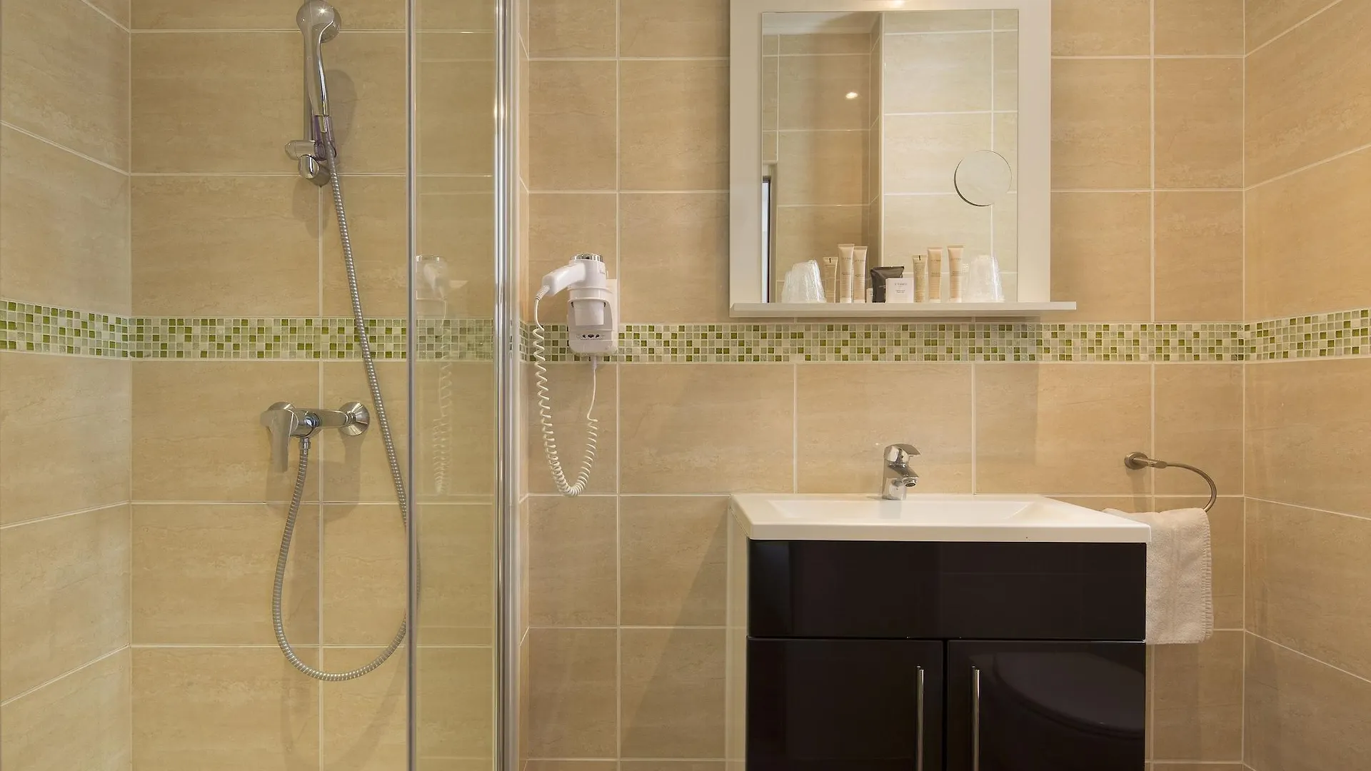 Hotel Chatillon Montparnasse 3*