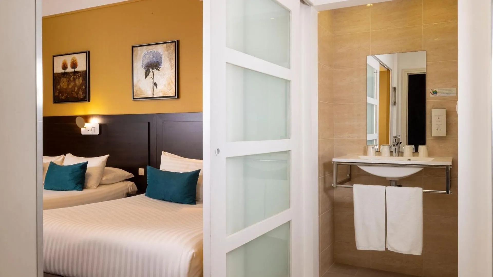 Hotel Chatillon Montparnasse