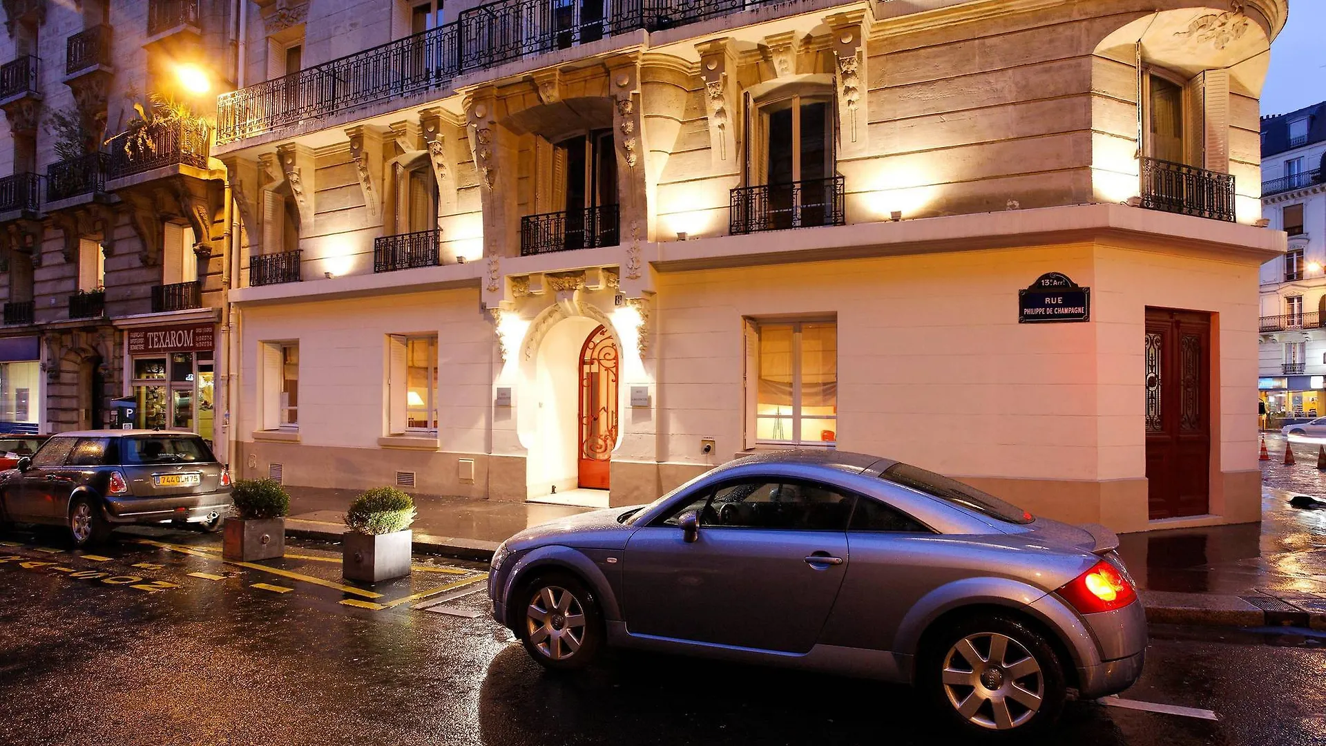 Hotel Chatillon Montparnasse 3*